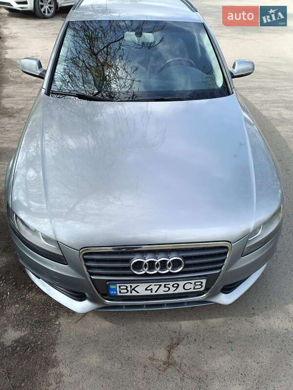 Универсал Audi A4 2011 в Ровно