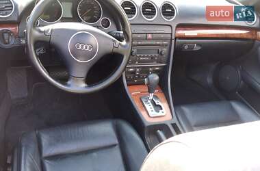 Кабриолет Audi A4 2002 в 