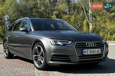 Универсал Audi A4 2016 в 