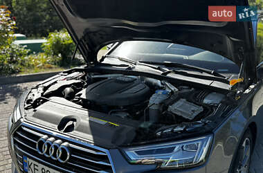 Универсал Audi A4 2016 в 