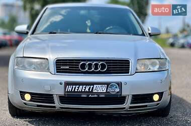 Седан Audi A4 2001 в 