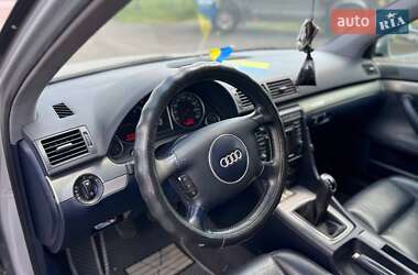 Седан Audi A4 2001 в 
