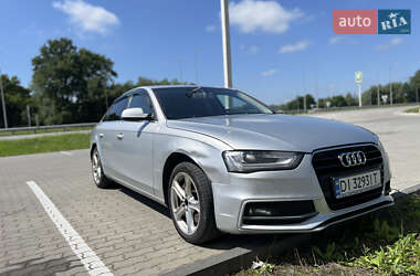 Седан Audi A4 2013 в Львове
