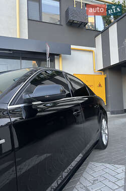 Седан Audi A4 2014 в 