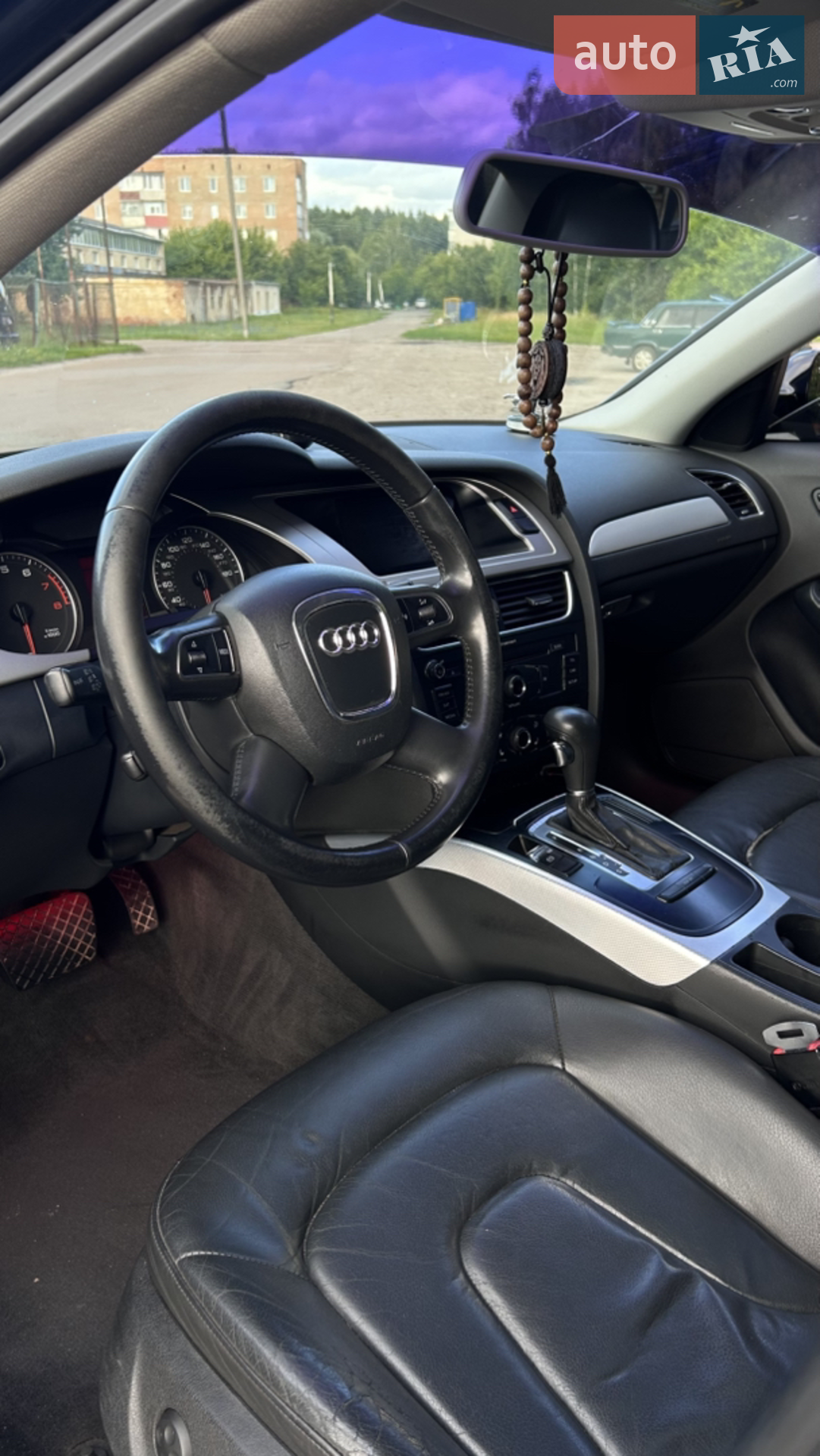 2010 Audi A4 - мініатюра 9