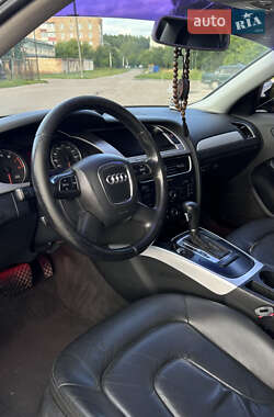 Седан Audi A4 2010 в 