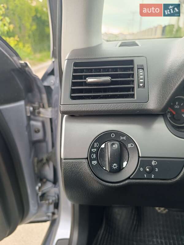 Универсал Audi A4 2006 в Хмельницком