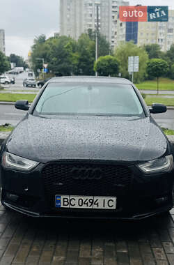 Седан Audi A4 2013 в Солонці