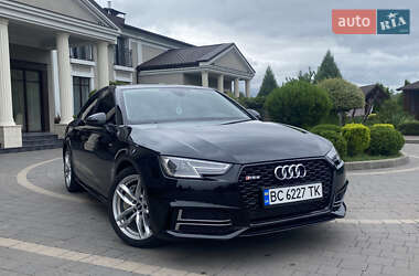 Седан Audi A4 2016 в Стрые