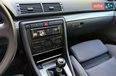 Универсал Audi A4 2002 в 