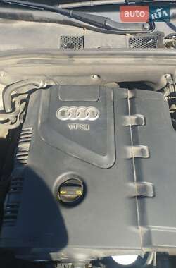 Седан Audi A4 2013 в 