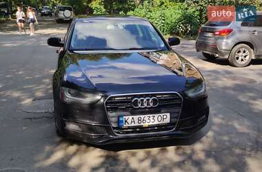 Седан Audi A4 2013 в 