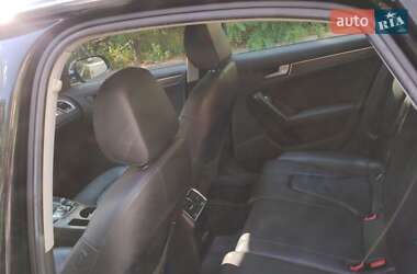 Седан Audi A4 2013 в 