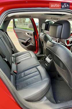 Седан Audi A4 2016 в 