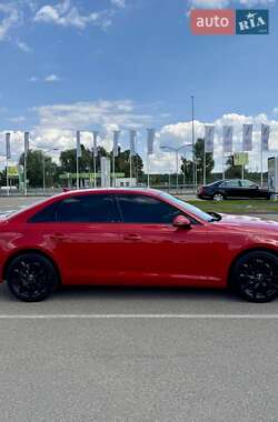 Седан Audi A4 2016 в 