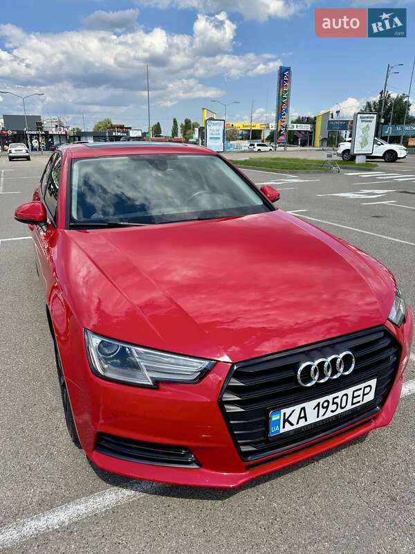 Седан Audi A4 2016 в 