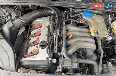 Седан Audi A4 2002 в 
