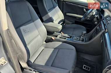 Седан Audi A4 2001 в 