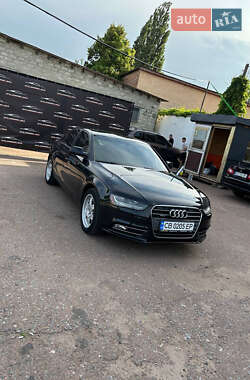Седан Audi A4 2013 в Чернігові