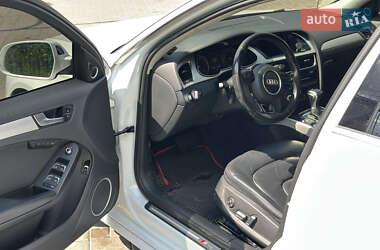 Седан Audi A4 2015 в 