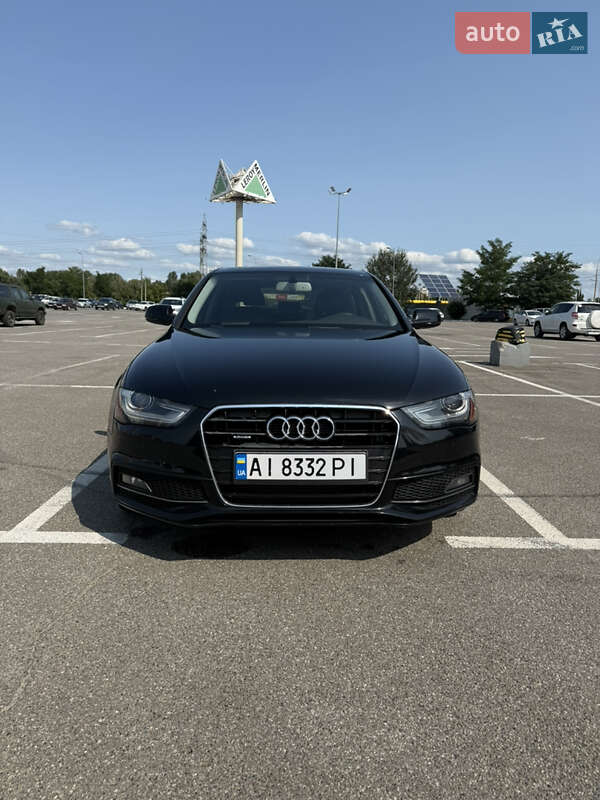 Седан Audi A4 2014 в Киеве
