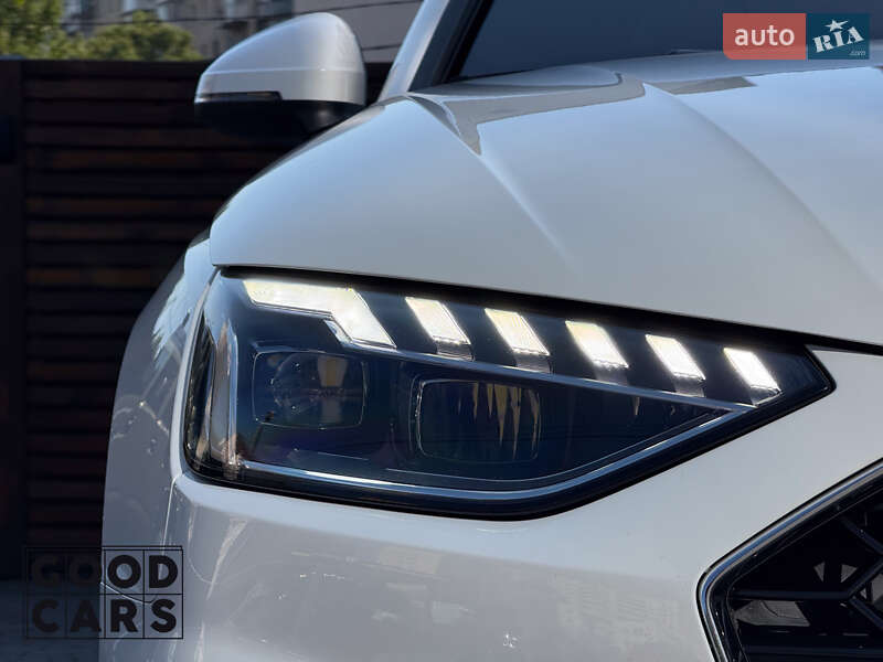 Седан Audi A4 2021 в Одессе