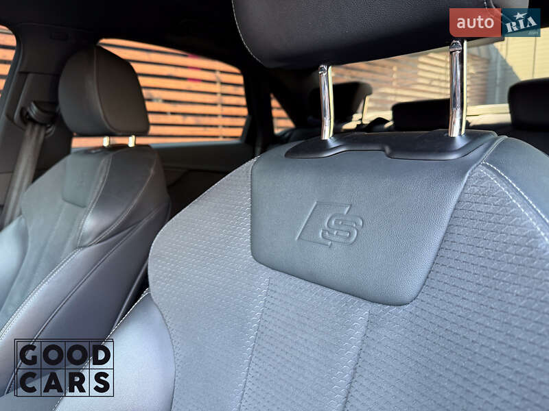 Седан Audi A4 2021 в Одессе