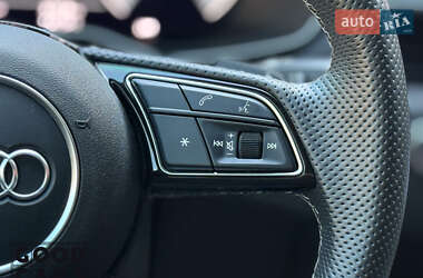 Седан Audi A4 2021 в 