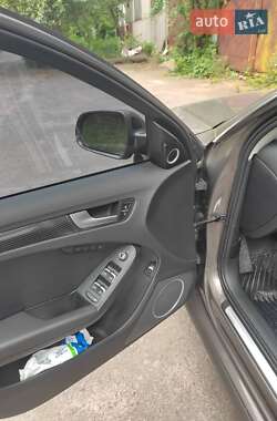 Седан Audi A4 2014 в 