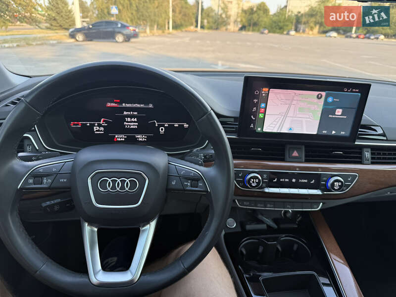 Седан Audi A4 2020 в Запорожье