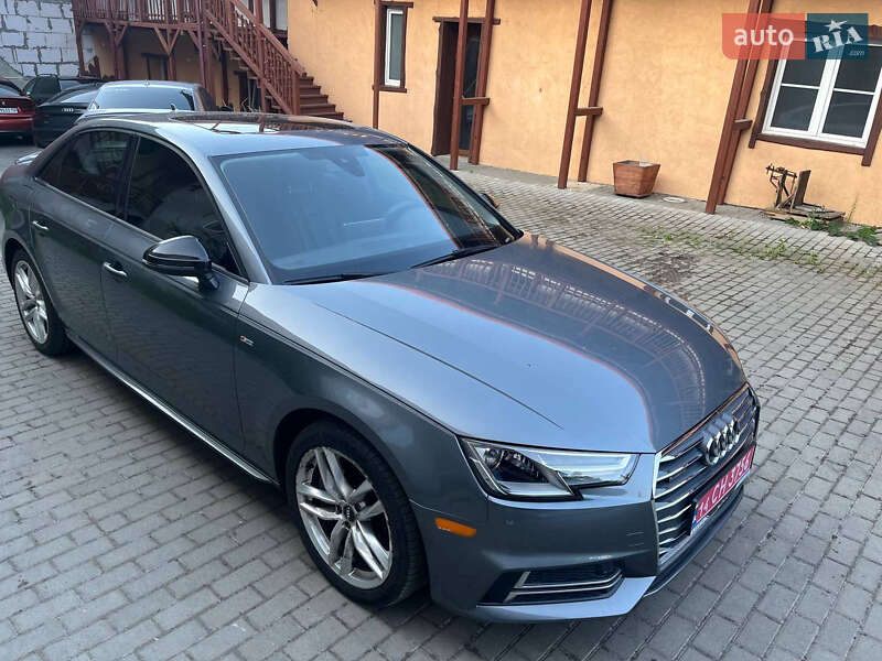Седан Audi A4 2016 в Львове