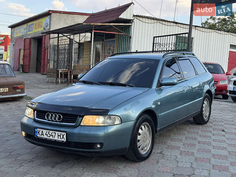 Универсал Audi A4 1999 в 