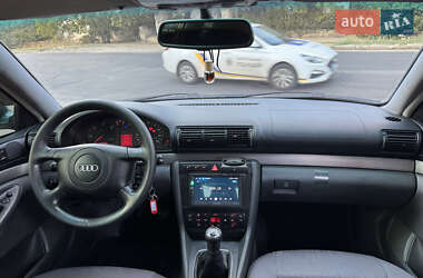 Универсал Audi A4 1999 в 