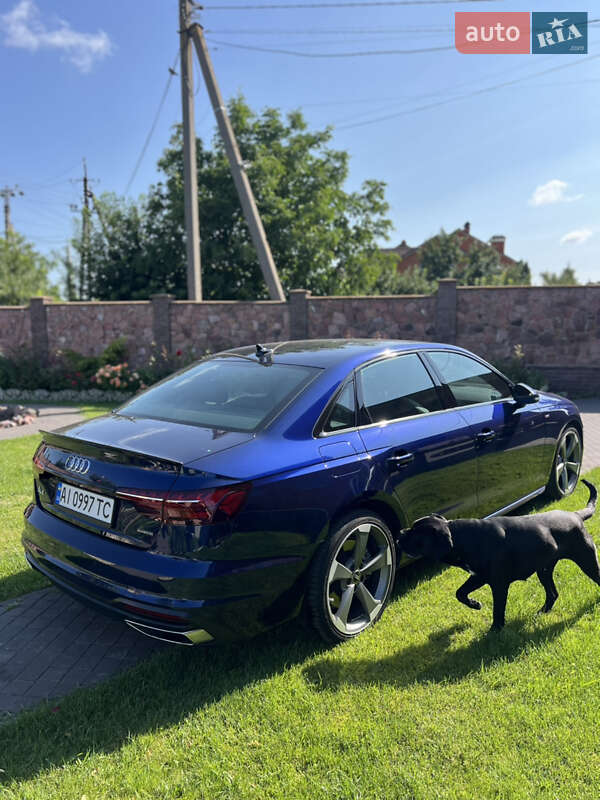 Седан Audi A4 2023 в Киеве