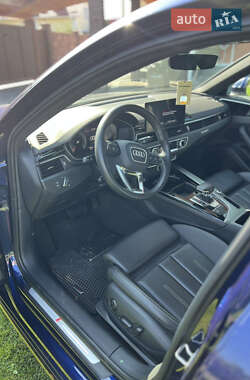 Седан Audi A4 2024 в 