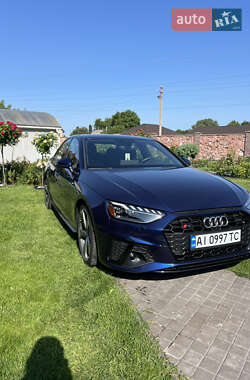 Седан Audi A4 2024 в 