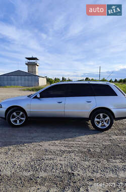 Универсал Audi A4 2001 в 