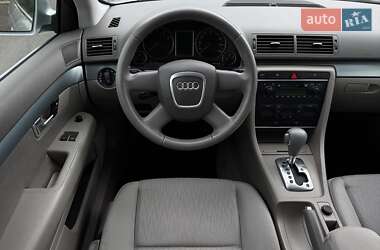 Седан Audi A4 2005 в 