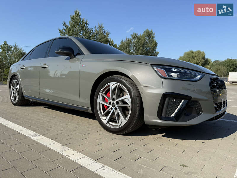 Седан Audi A4 2023 в Киеве