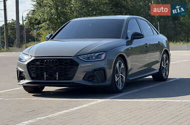 Седан Audi A4 2023 в 