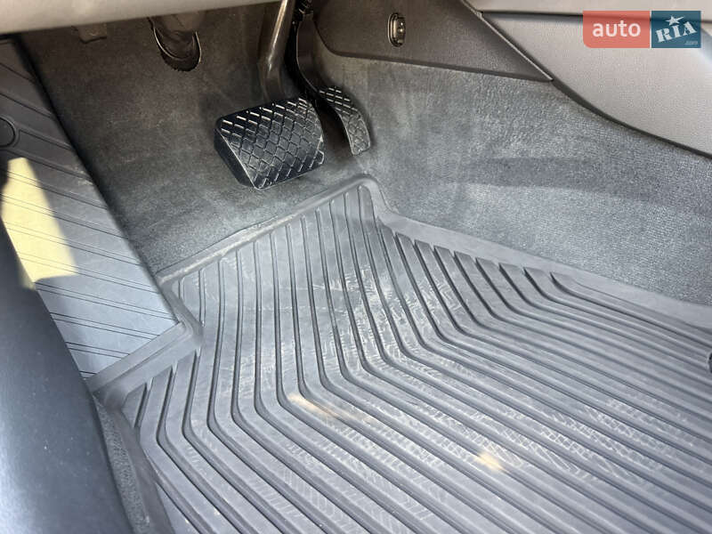 Седан Audi A4 2023 в Киеве