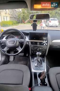 Седан Audi A4 2010 в 