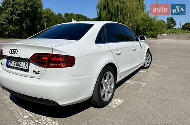 Седан Audi A4 2011 в 
