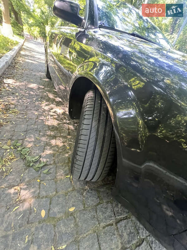 Универсал Audi A4 2003 в Черновцах