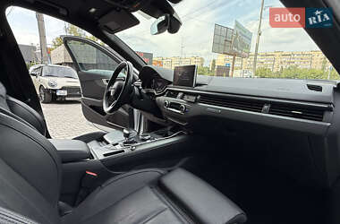 Седан Audi A4 2018 в 