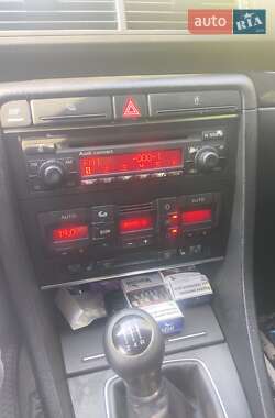 Универсал Audi A4 2003 в 