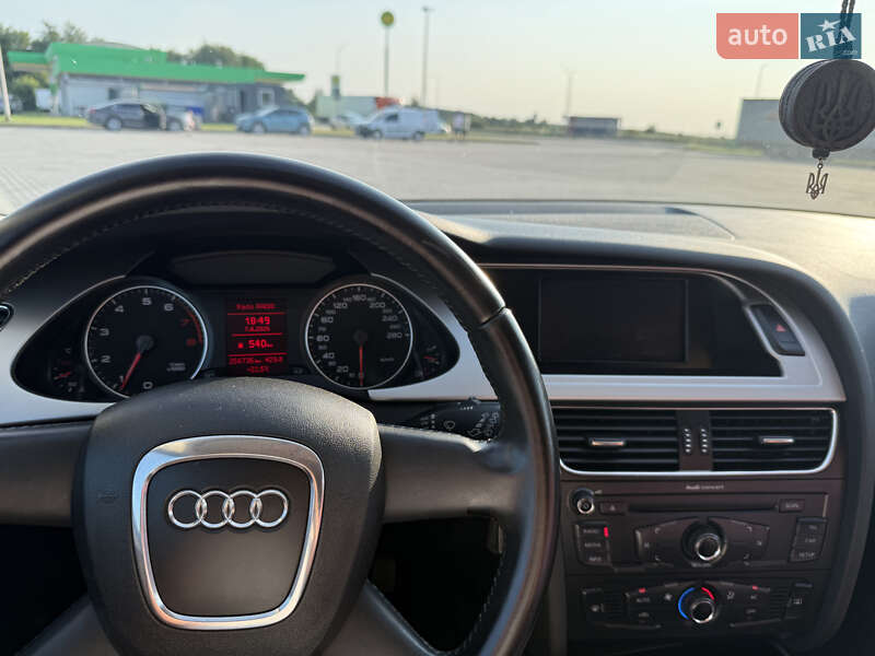 Универсал Audi A4 2009 в Бродах