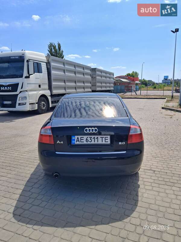 Седан Audi A4 2002 в Днепре