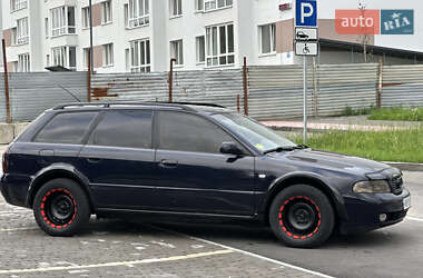 Универсал Audi A4 2000 в 