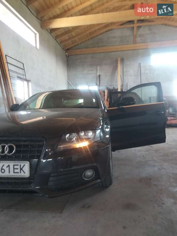 Седан Audi A4 2008 в Черновцах